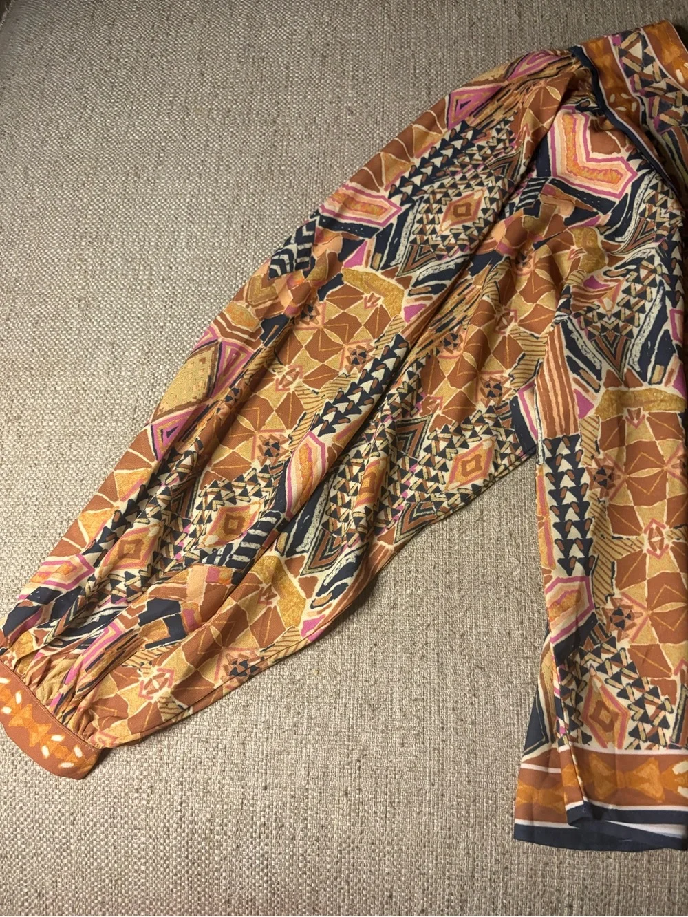 Flying tomato Printed Puff-Sleeve Boho Blouse in Orange & Pink size large - Picture 9 of 14